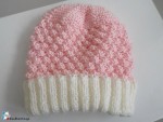 Bonnet et chaussons rose-ecru, tricotés main, laine calinou 2