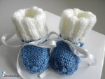 Bonnet et chaussons BLEU-LAC-ECRU, tricotés main, laine calinou 3