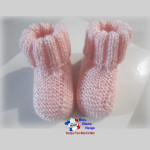 Chaussons layette faits main à revers côtes en laine 2