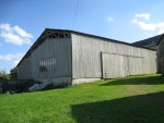 A LOUER HANGAR 300 mètres carré entièrement fermé 1