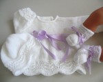 Tricot laine bébé fait main trousseau brassière 1