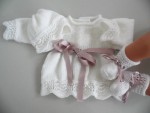 Tricot laine bébé fait main trousseau brassière 3