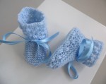 Ensemble bonnet chaussons BLEUS tricot laine fait main 3