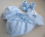 Trousseau bleu bébé tricot laine fait main 1