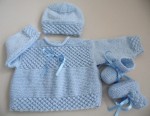 Trousseau bleu bébé tricot laine fait main 2