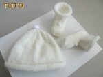 Tuto bonnet et chaussons écru pompons blanc