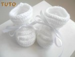 Tutoriel chaussons tricot bébé à bourrelets blancs