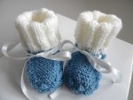 Duo bonnet et chaussons cali bleu et écru, tricot bébé 3